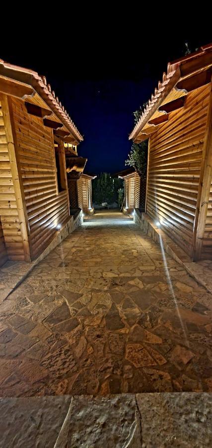 Villa Skenderi ซารานเดอ ภายนอก รูปภาพ