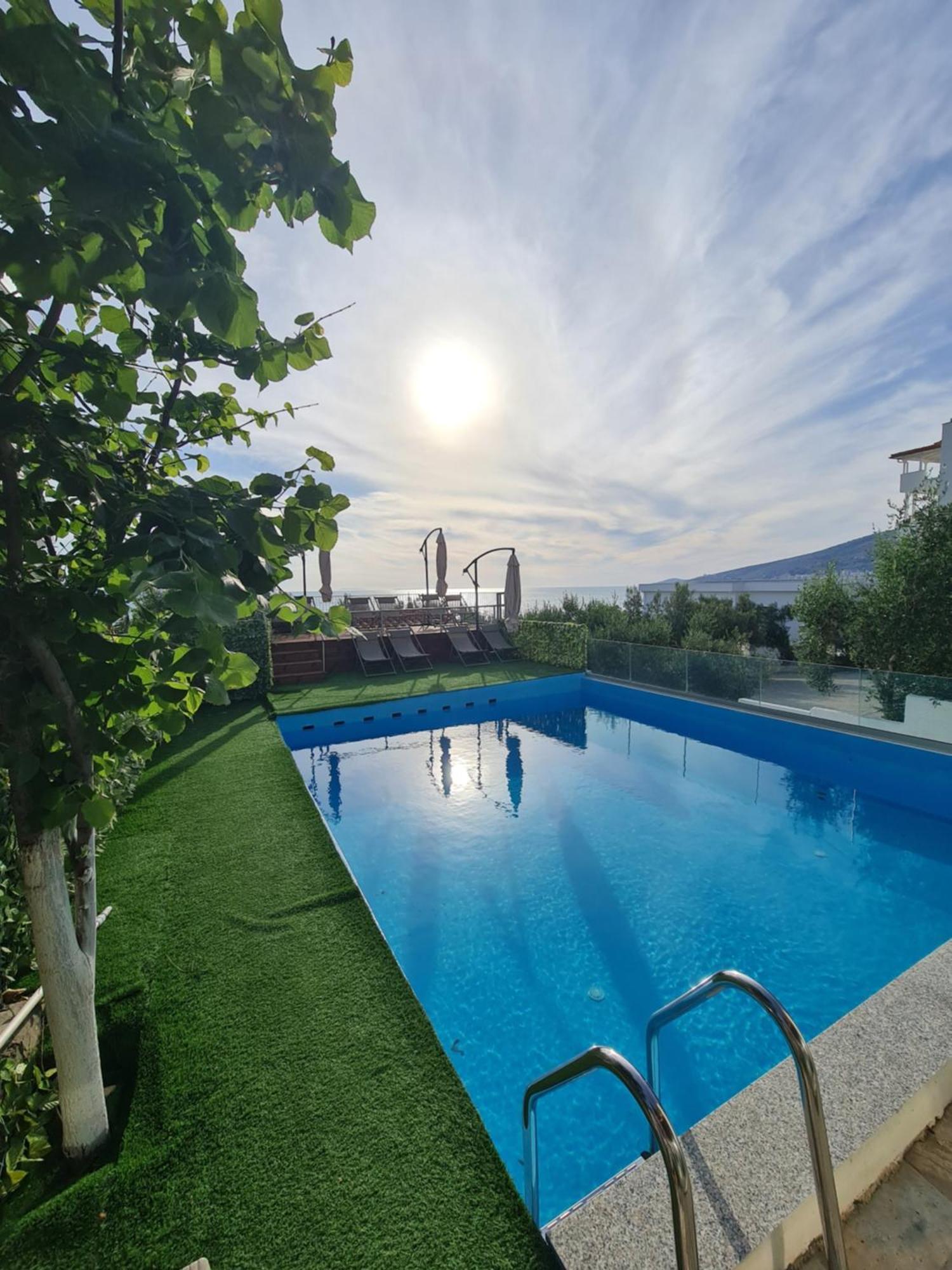 Villa Skenderi ซารานเดอ ภายนอก รูปภาพ