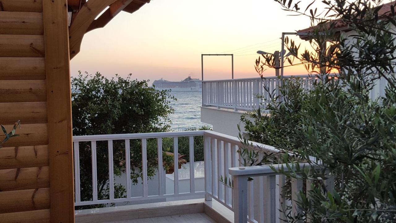 Villa Skenderi ซารานเดอ ภายนอก รูปภาพ